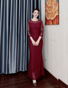 Đầm ren dạ hội đuôi cá màu đỏ - D370