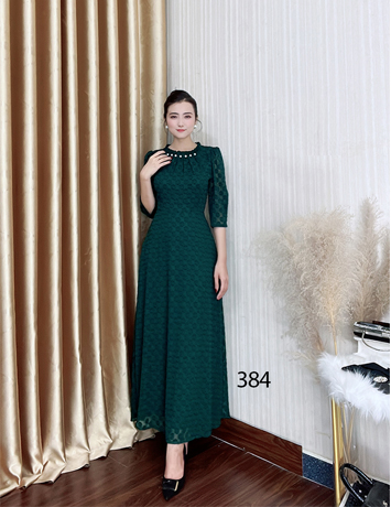Đầm maxi voan hoa ép nổi màu xanh rêu - D384