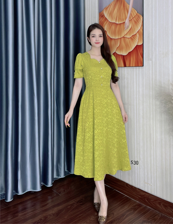 Đầm xòe lụa vân gấm màu vàng chanh  - D530