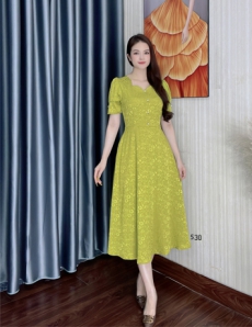 Đầm xòe lụa vân gấm màu vàng chanh  - D530