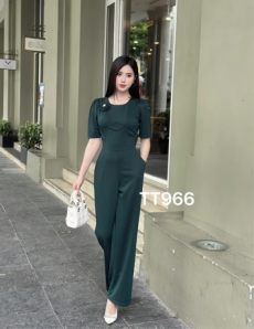 Jumpsuit đính hoa thủ công cổ tròn màu xanh - D966