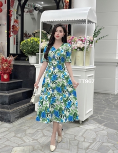 Đầm xòe lụa mango cổ tim hoa xanh - D967