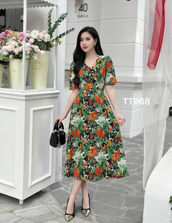 Đầm xòe lụa mango cổ tim hoa cam - D968