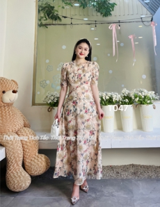 Đầm xòe hoa voan tơ ép hoa nổi màu da - E047