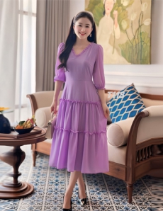 Đầm xòe nhẹ chân bèo tầng màu tím cà - E113