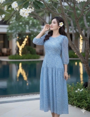 Đầm tầng xanh hoa nhí viền cổ và tay - F042