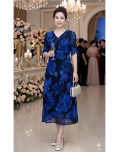 Đầm suông cổ tim họa tiết nền đen bông xanh - F087