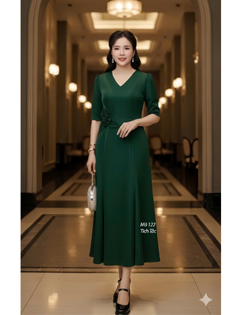  Đầm đuôi cá cổ tim có đính bông màu xanh ve chai - F122