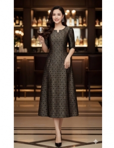 Đầm body suông gấm màu đen họa tiết hoa vàng - F137