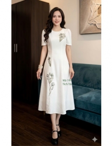 Đầm 8 mảnh màu Trắng thêu hoa - F199
