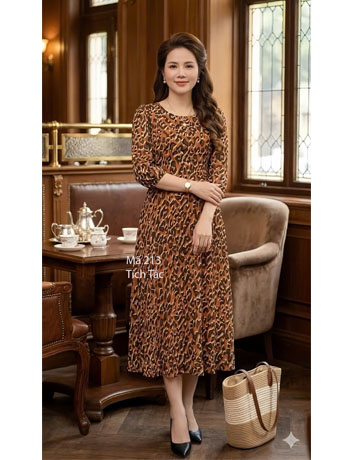 Đầm xòe cổ tròn họa tiết beo màu cam  - F213