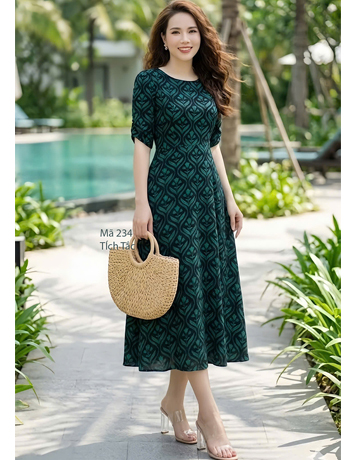 Đầm xòe cổ tròn tay nhún màu đen hoa xanh- F234