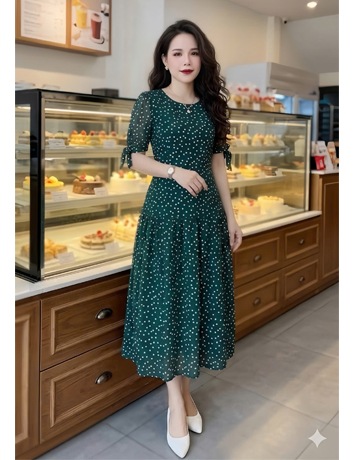 Đầm cổ tròn tầng XANH chấm bi trắng - F241