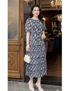 Đầm dập ly họa tiết cổ xếp ly màu đen  - F279
