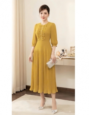 Đầm dập ly viền bèo tay lỡ màu vàng   - F343