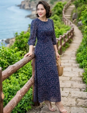 Đầm maxi voan cổ tròn hoa nhí màu xanh đen  - F424