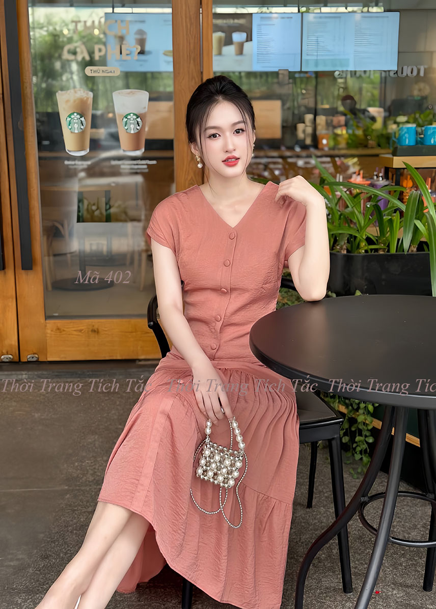 Set ao canh doi chan vay beo tang mau hong pastel e402 4