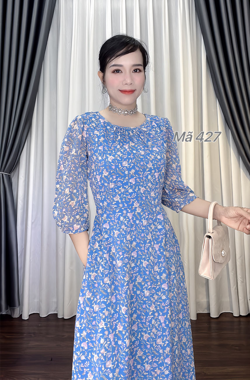Dam xoe co tron hoa nhi mau xanh e427 2
