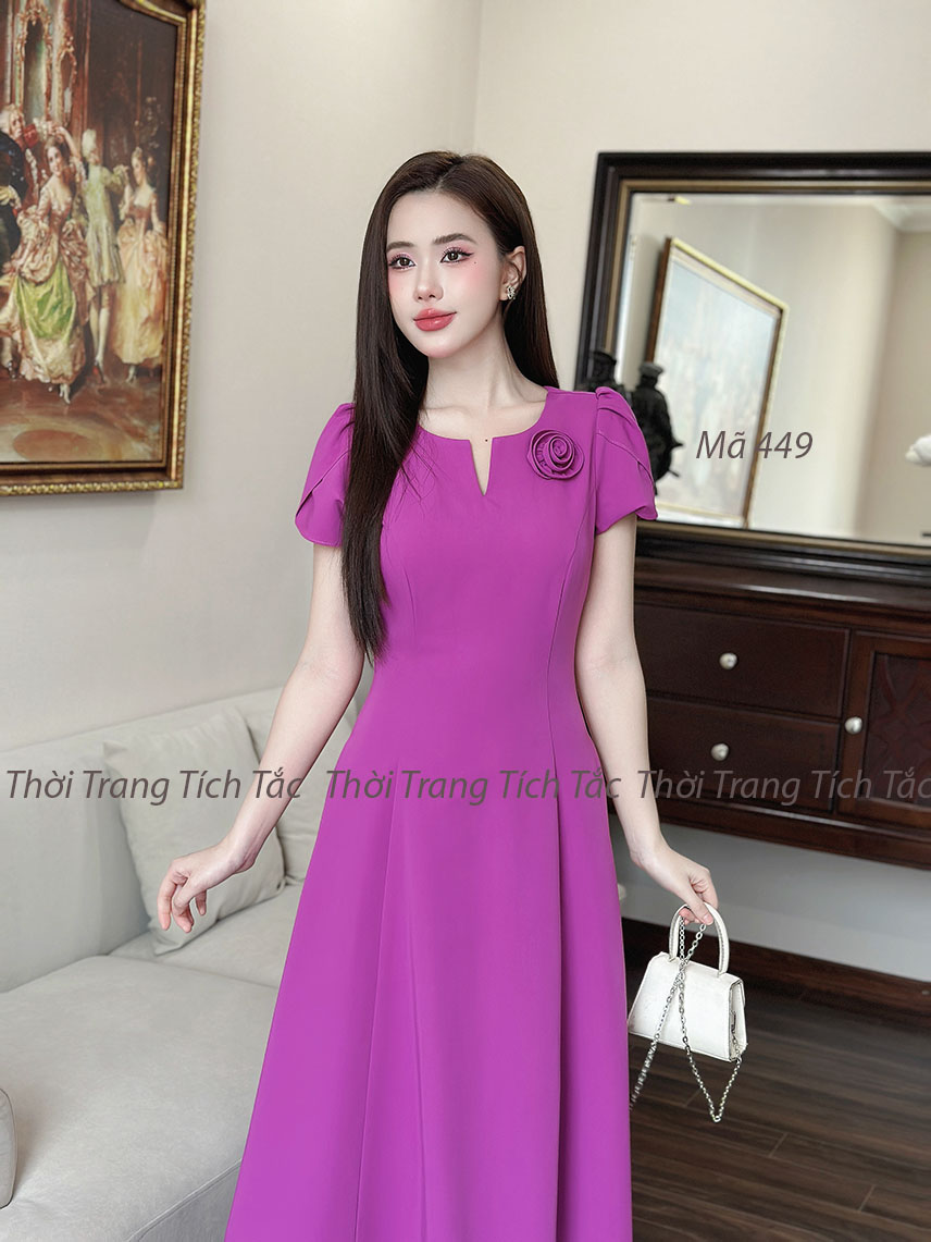 Dam xoe 8 manh co xe dinh hoa mau hong tim e449 3