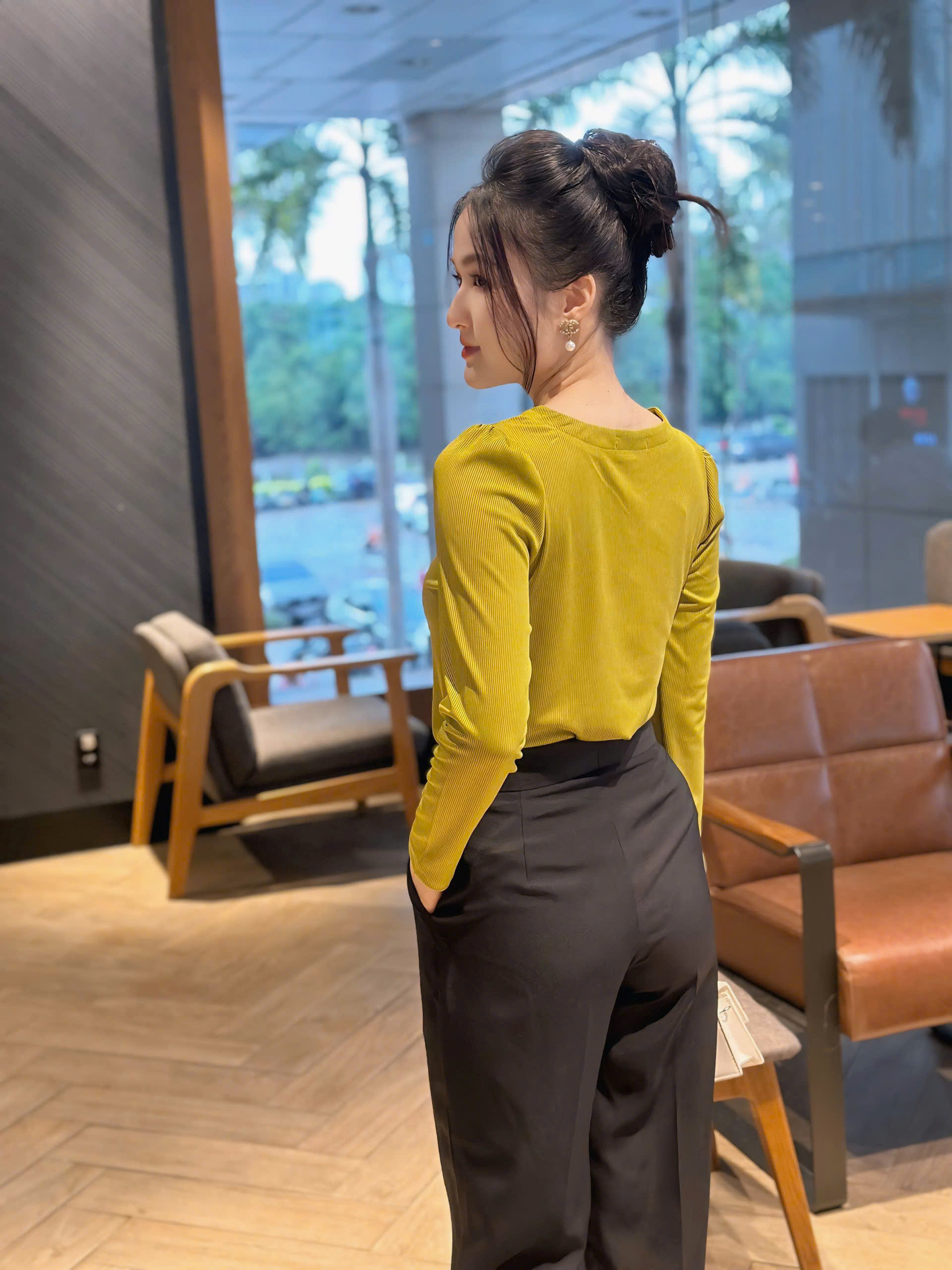 ao-tay-dai-quan-tay-810 1