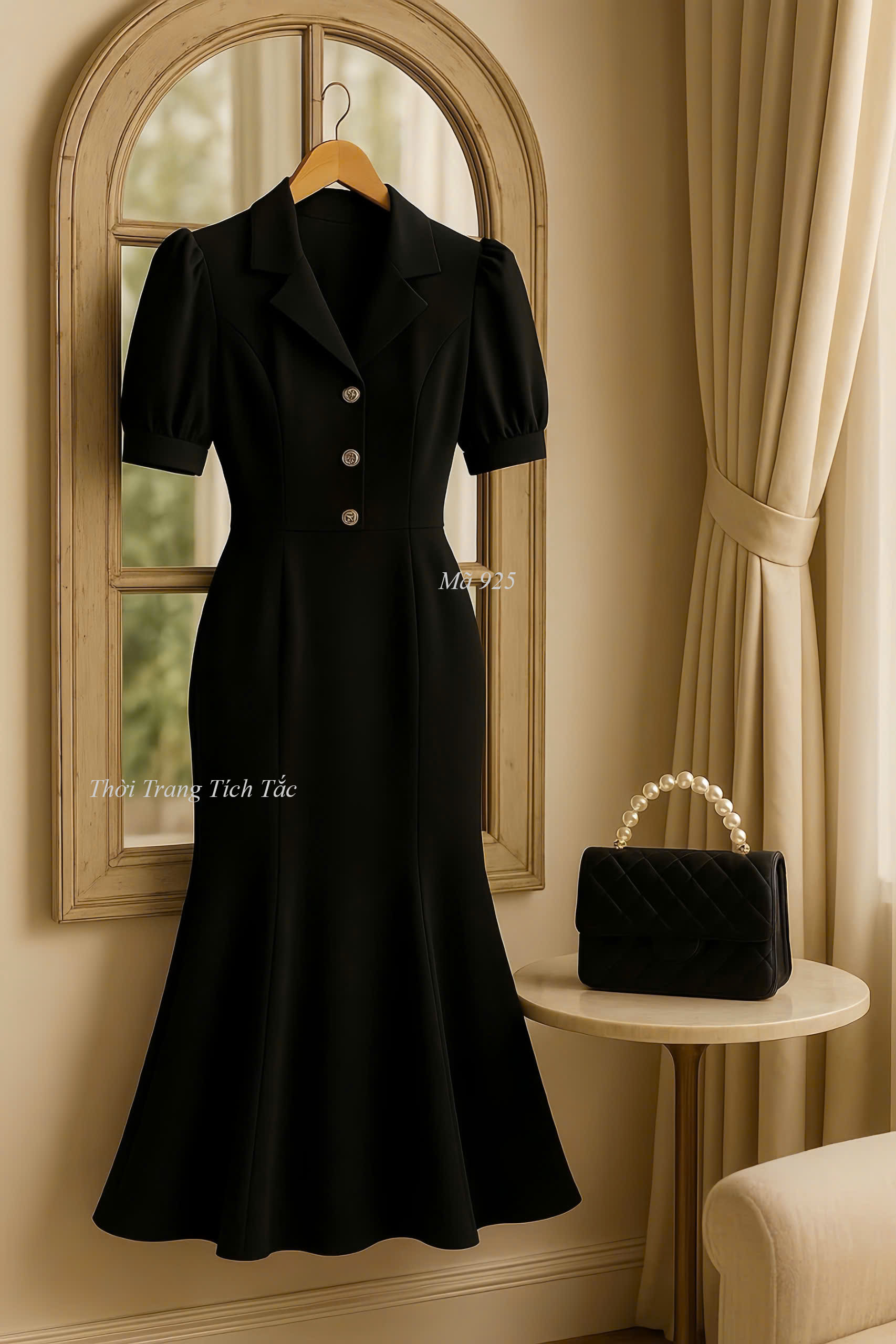 Dam suong duoi ca co vest mau den e925 2