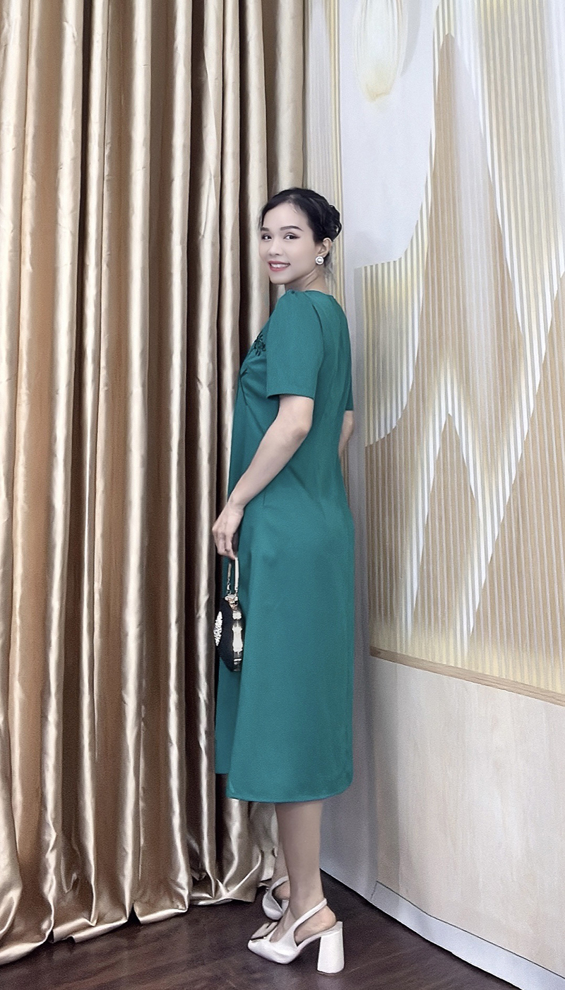 Dam suong mau xanh theu hoa e986 1