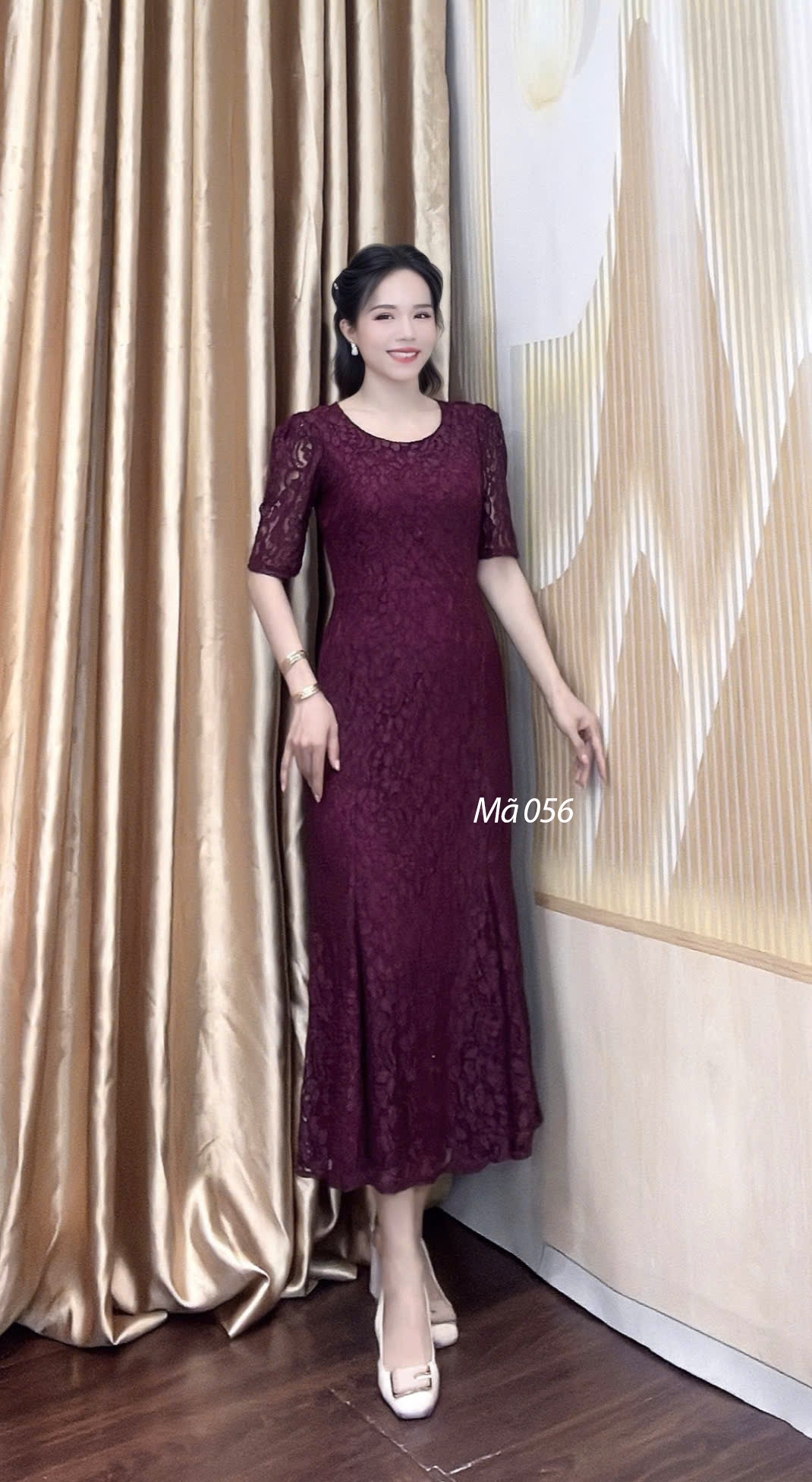 Dam ren duoi ca co tron mau do man f056 4