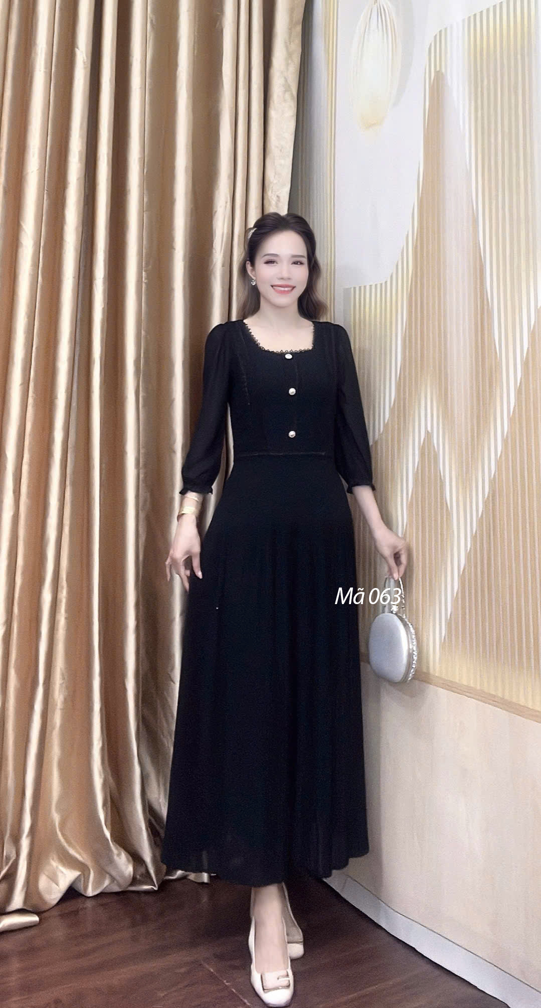 Dam dap ly vien ren co vuong mau den f063 5