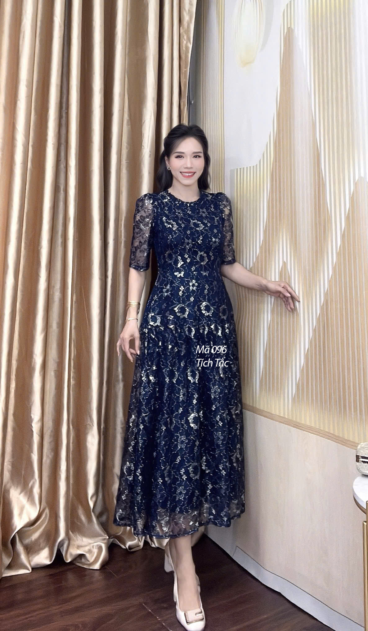 Dam ren co tron tang xoe mau xanh den f096 2