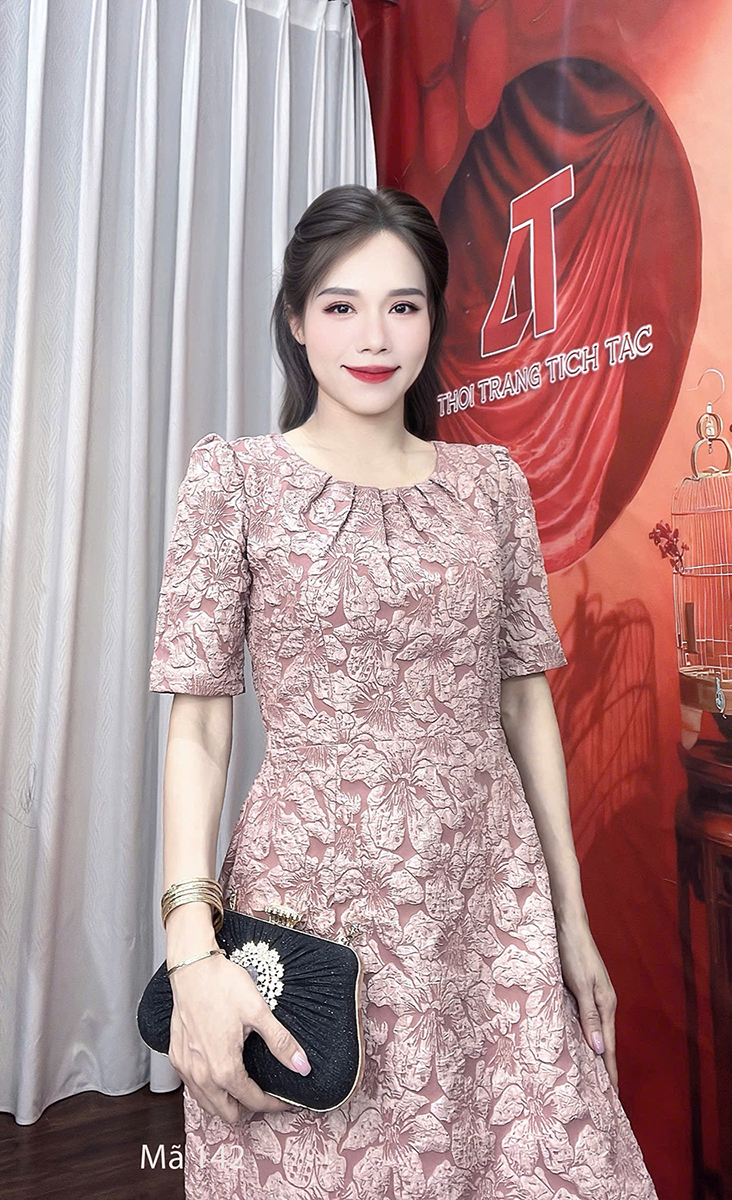 Dam gam hoa dang a mau hong f142 5