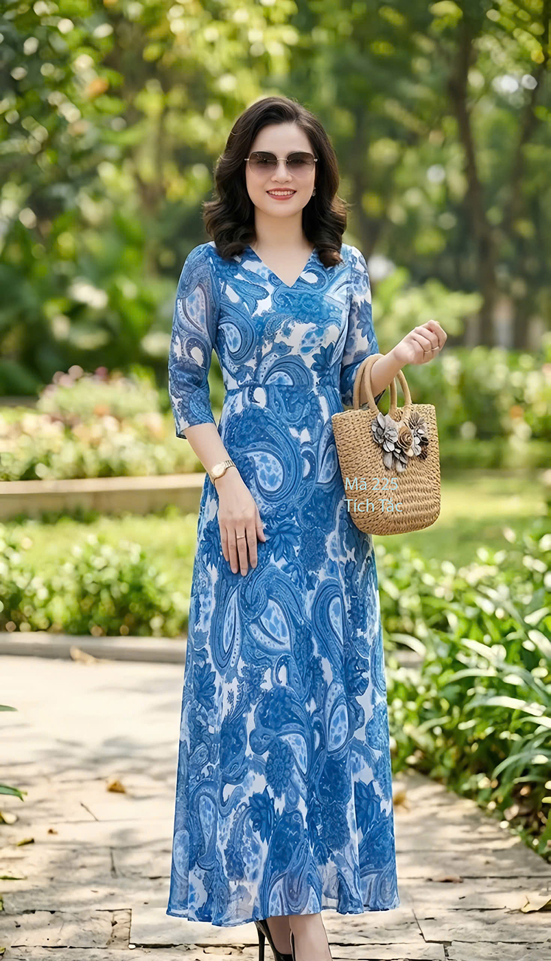 dam-voan-maxi-hoa-tiet-xanh-duong-225 1