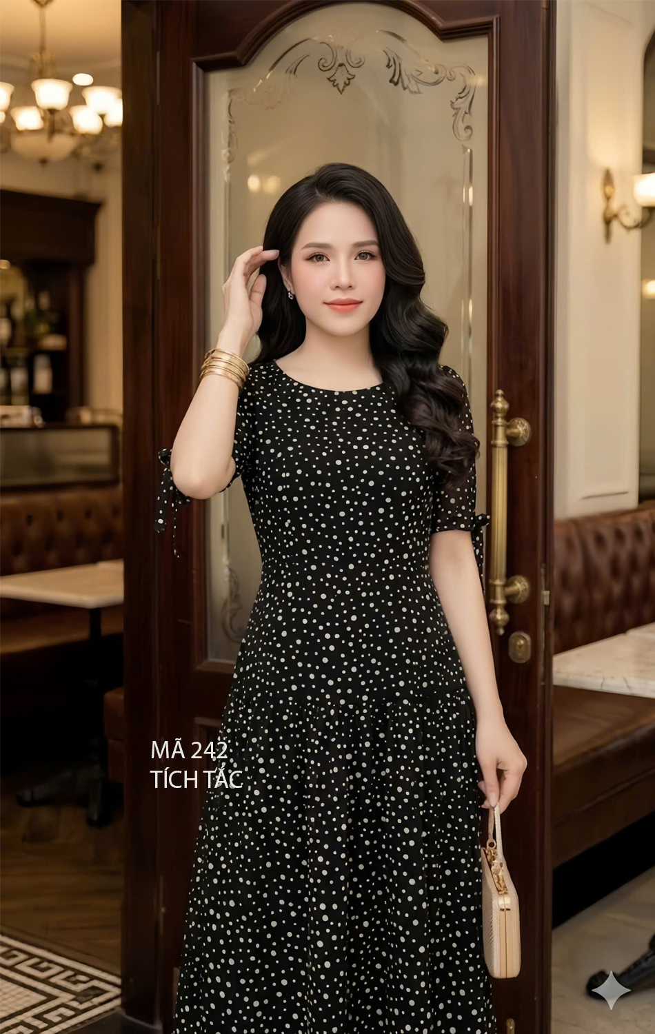 Dam co tron tang mau den cham bi trang f242 1