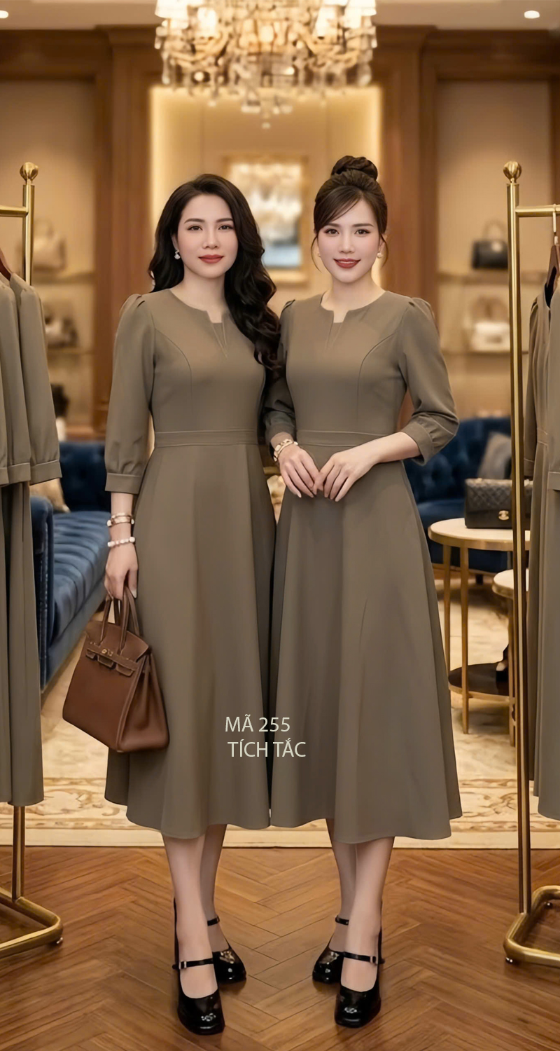 Dam xoe co xe v chan chi mau nau f255 5
