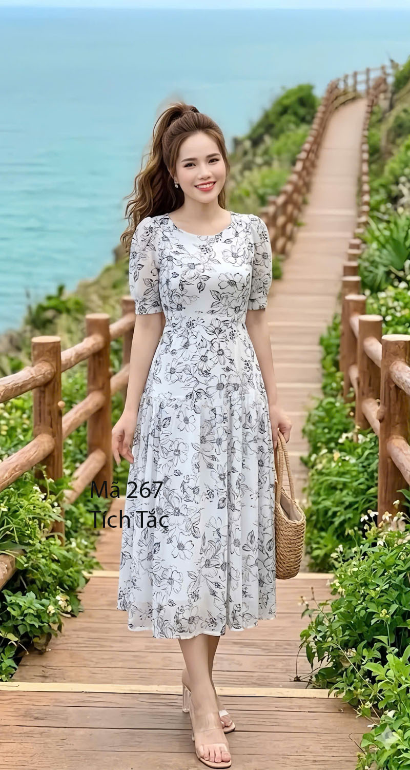 Dam voan co tron tang xoe mau trang f267 5