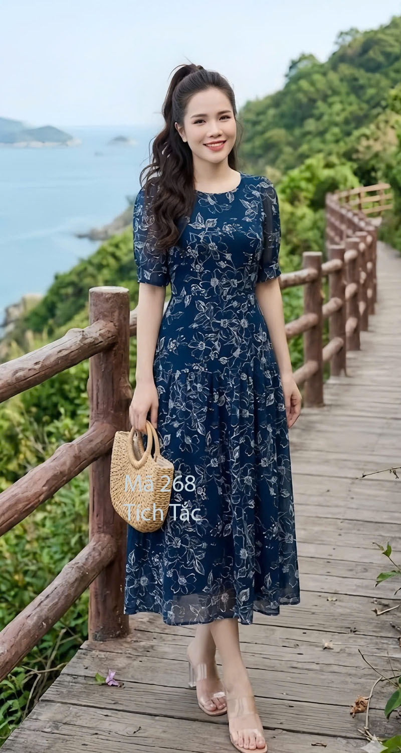 Dam voan co tron tang xoe mau xanh den f268 3